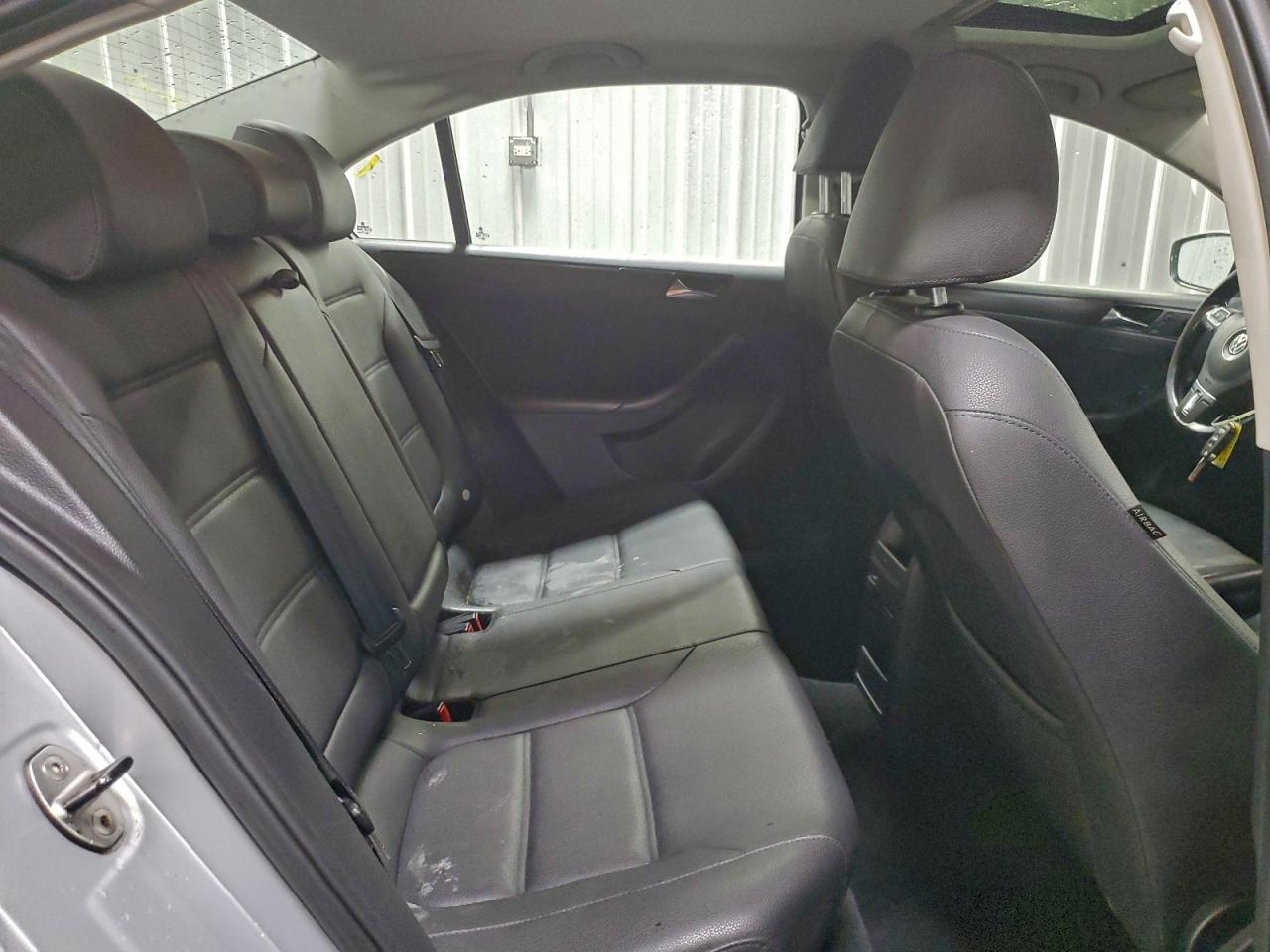 Volkswagen Jetta Se Image 3