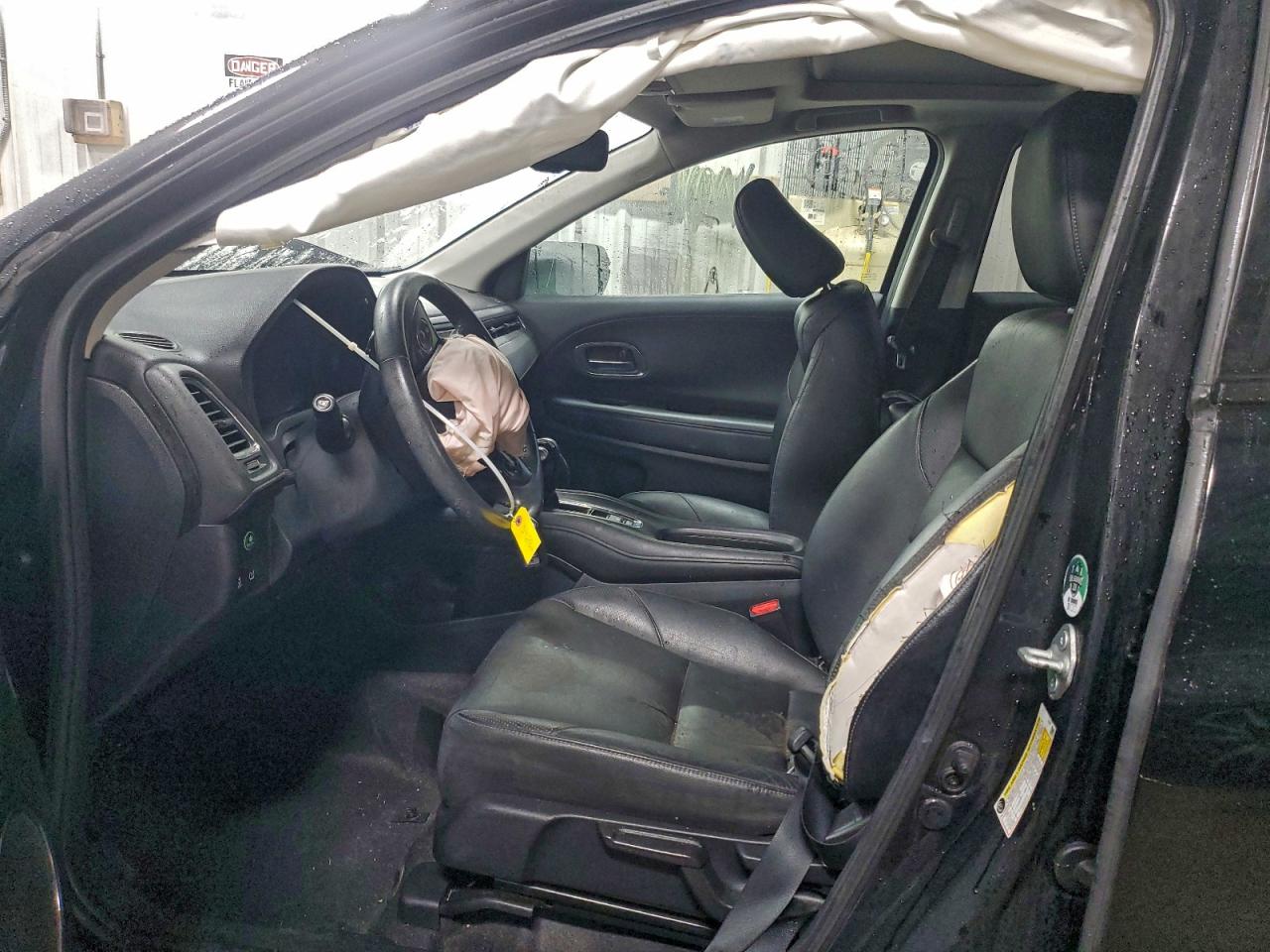 Honda HR-V Exl Image 3