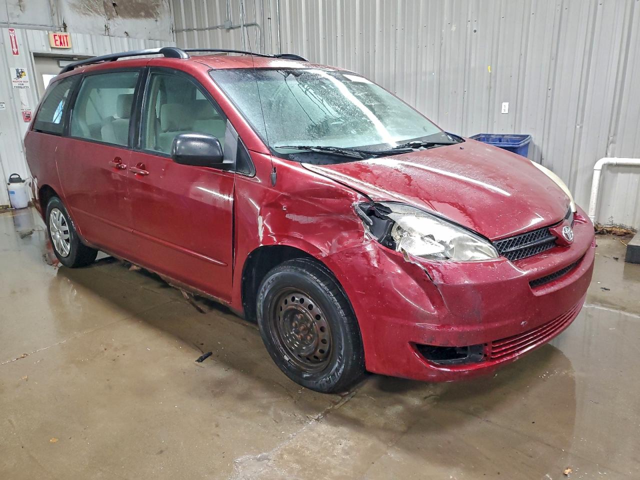 Toyota Sienna Ce Image 9