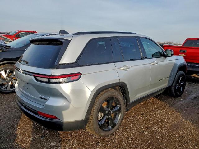 Jeep Grand Cherokee Limited Image 8