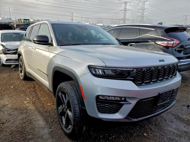 Jeep Grand Cherokee Limited Image 3