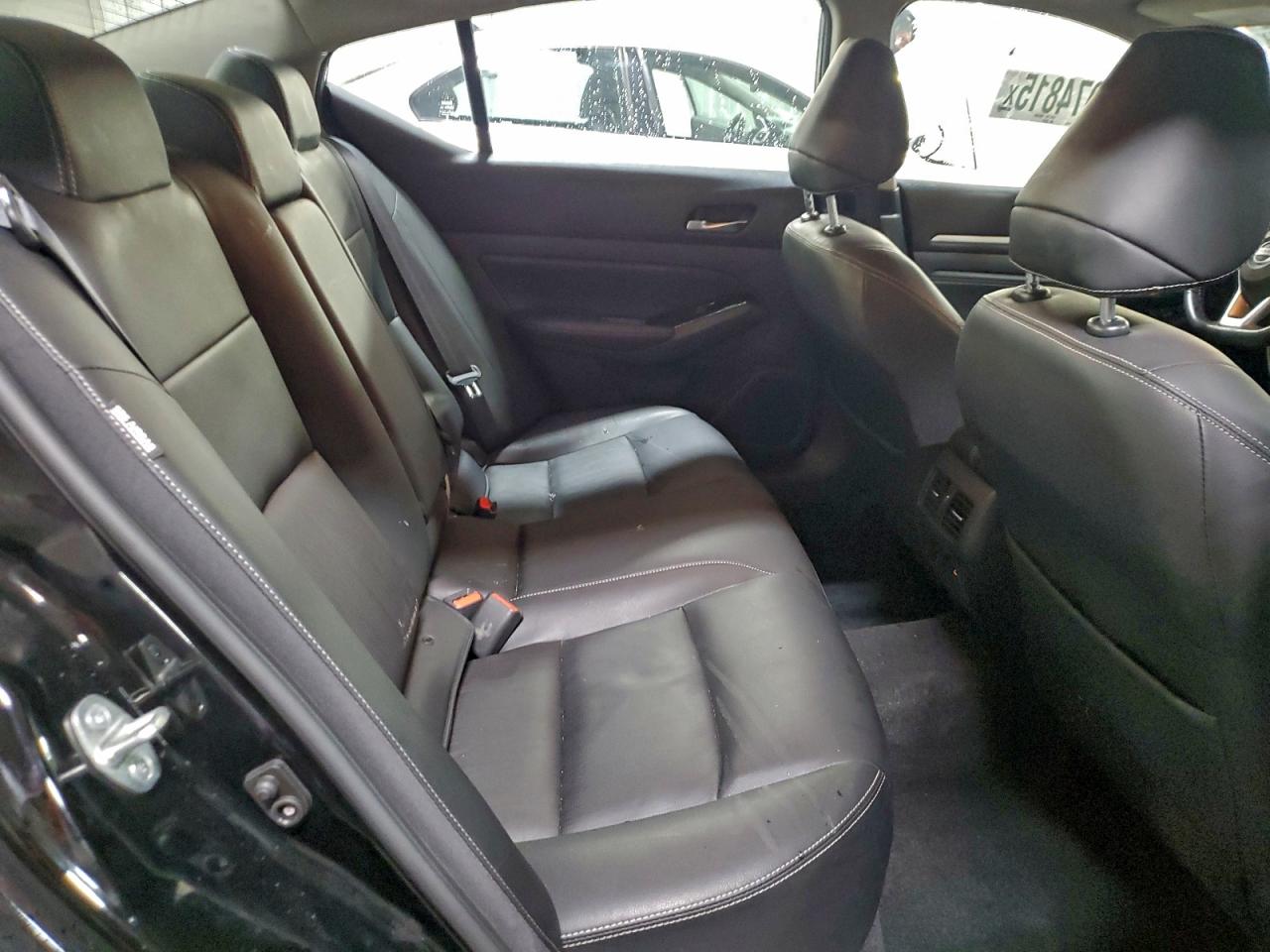 Nissan Altima Sl Image 10