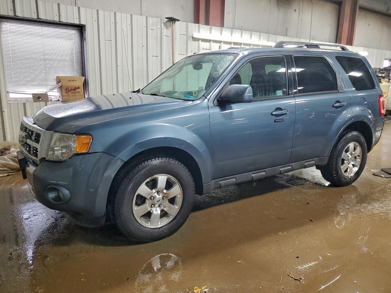 Ford Escape Limited Image 1