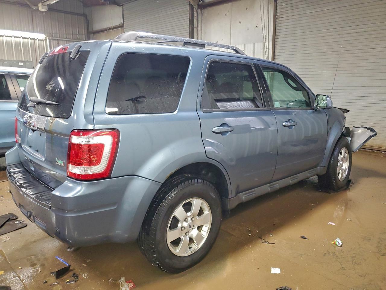 Ford Escape Limited Image 12