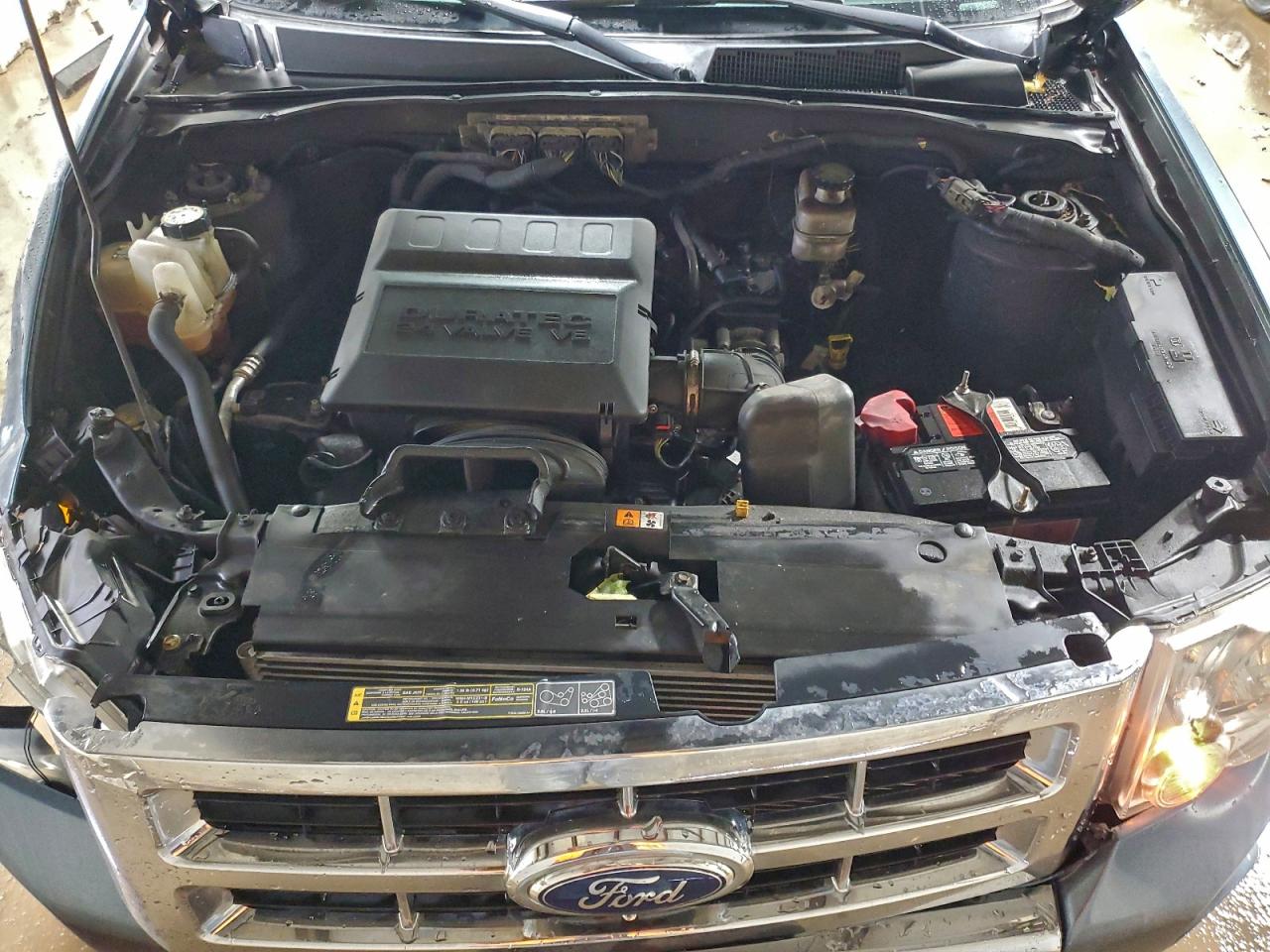 Ford Escape Limited Image 9