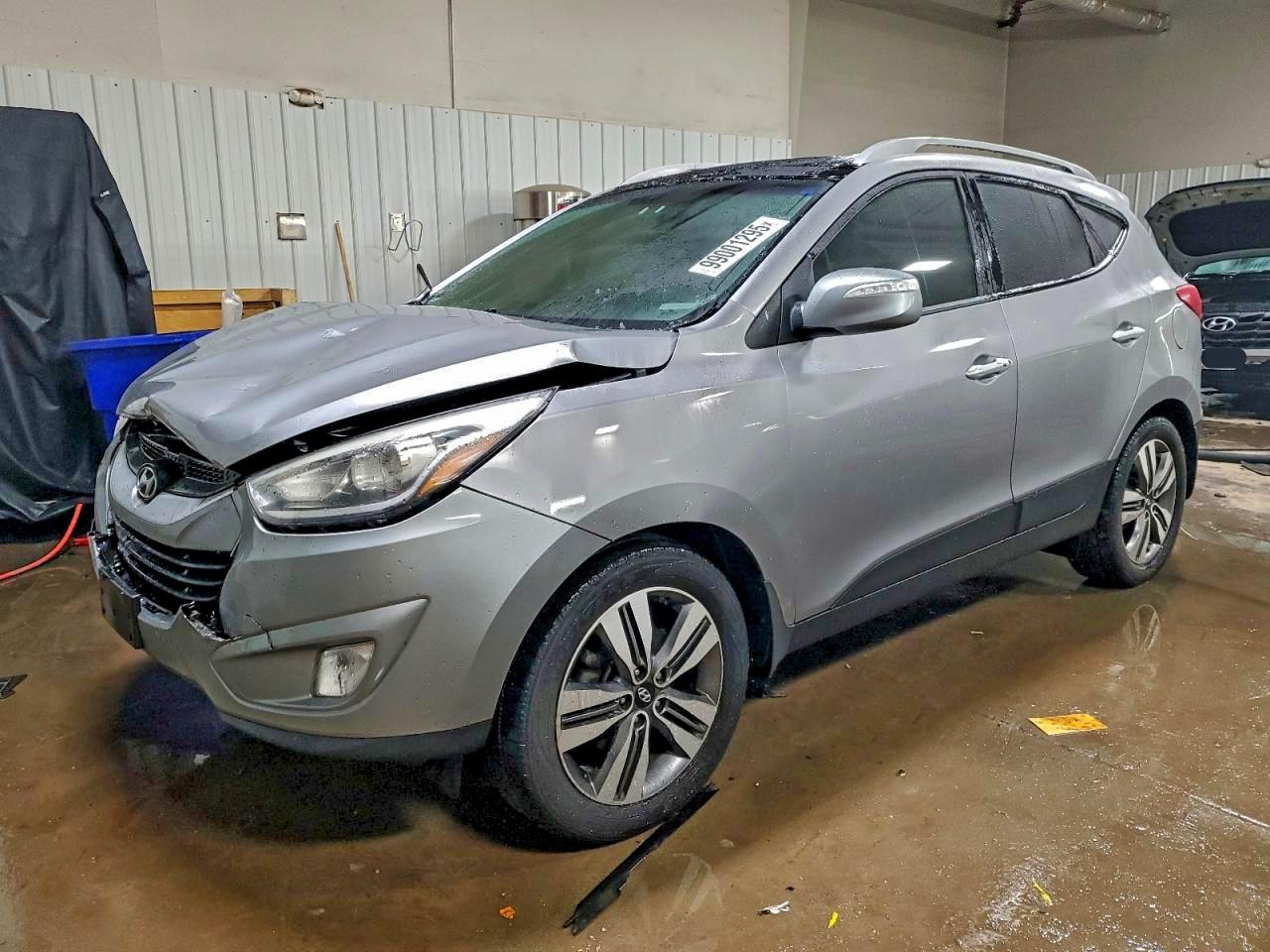 Hyundai TUCSON Gls Image 1