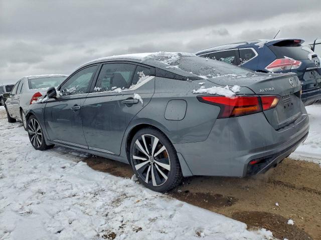 Nissan Altima Sr Image 8