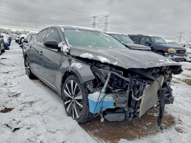 Nissan Altima Sr Image 9