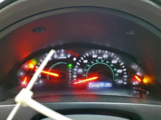 Toyota Camry Base Image 4