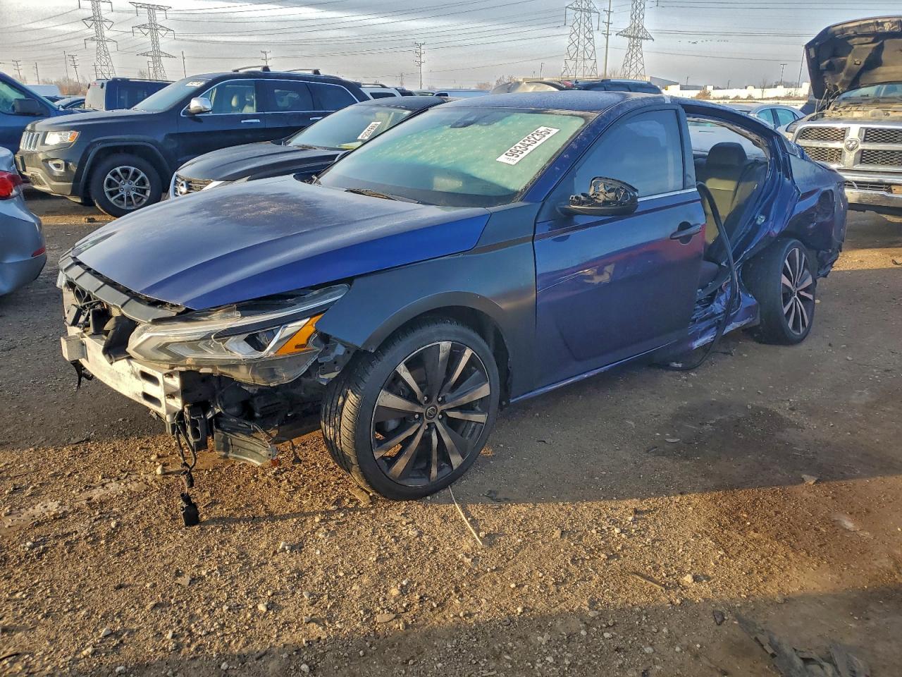 Nissan Altima Sr Image 1