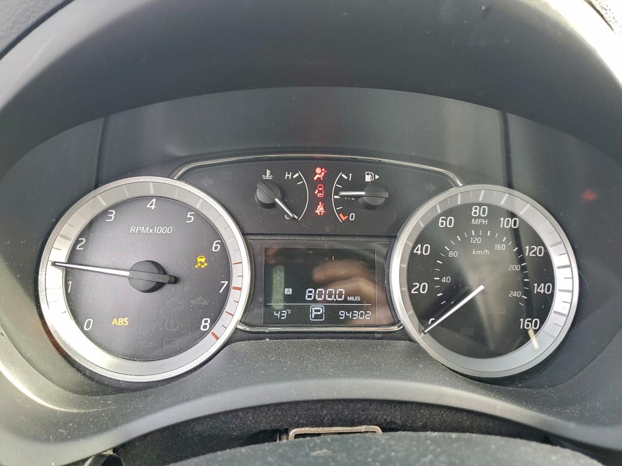 Nissan Sentra S Image 5