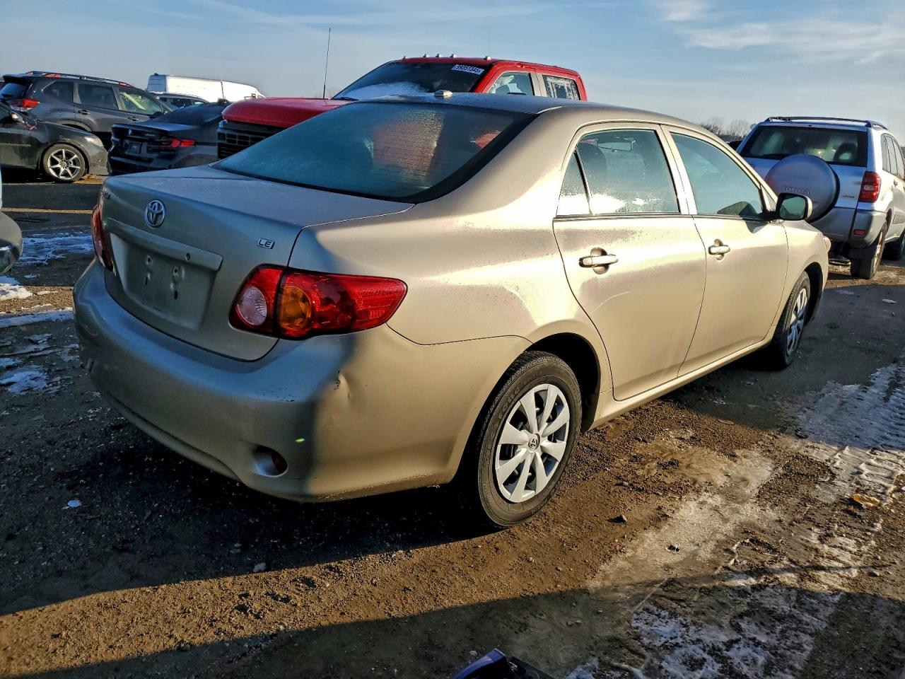 Toyota Corolla Base Image 5