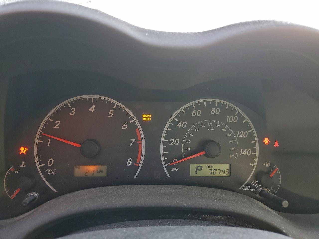 Toyota Corolla Base Image 11