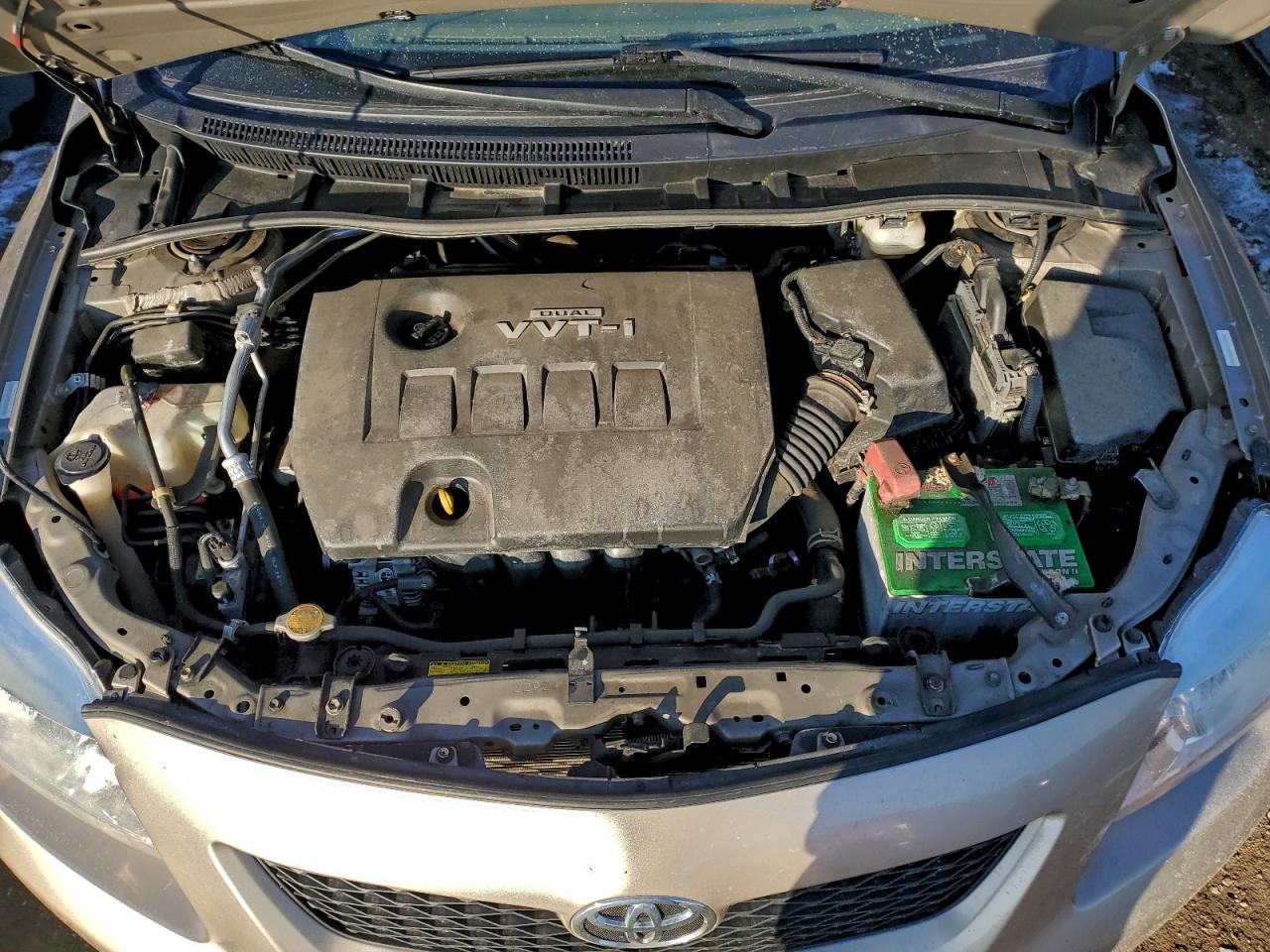 Toyota Corolla Base Image 7