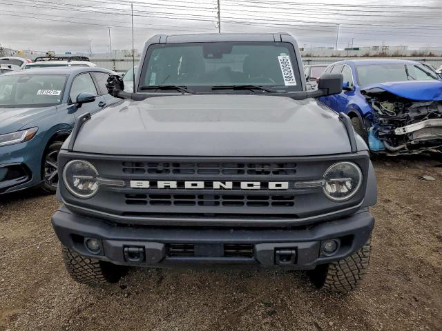 Ford Bronco Base Image 7