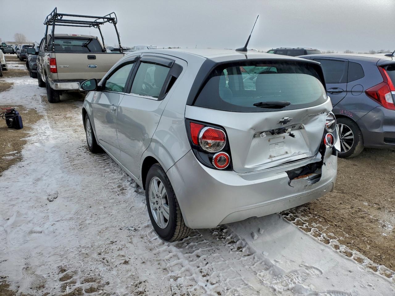 Chevrolet Sonic Lt Image 9