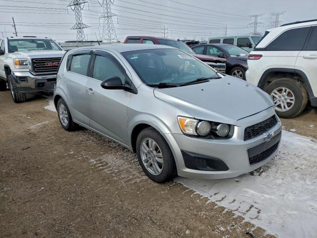 Chevrolet Sonic Lt Image 7