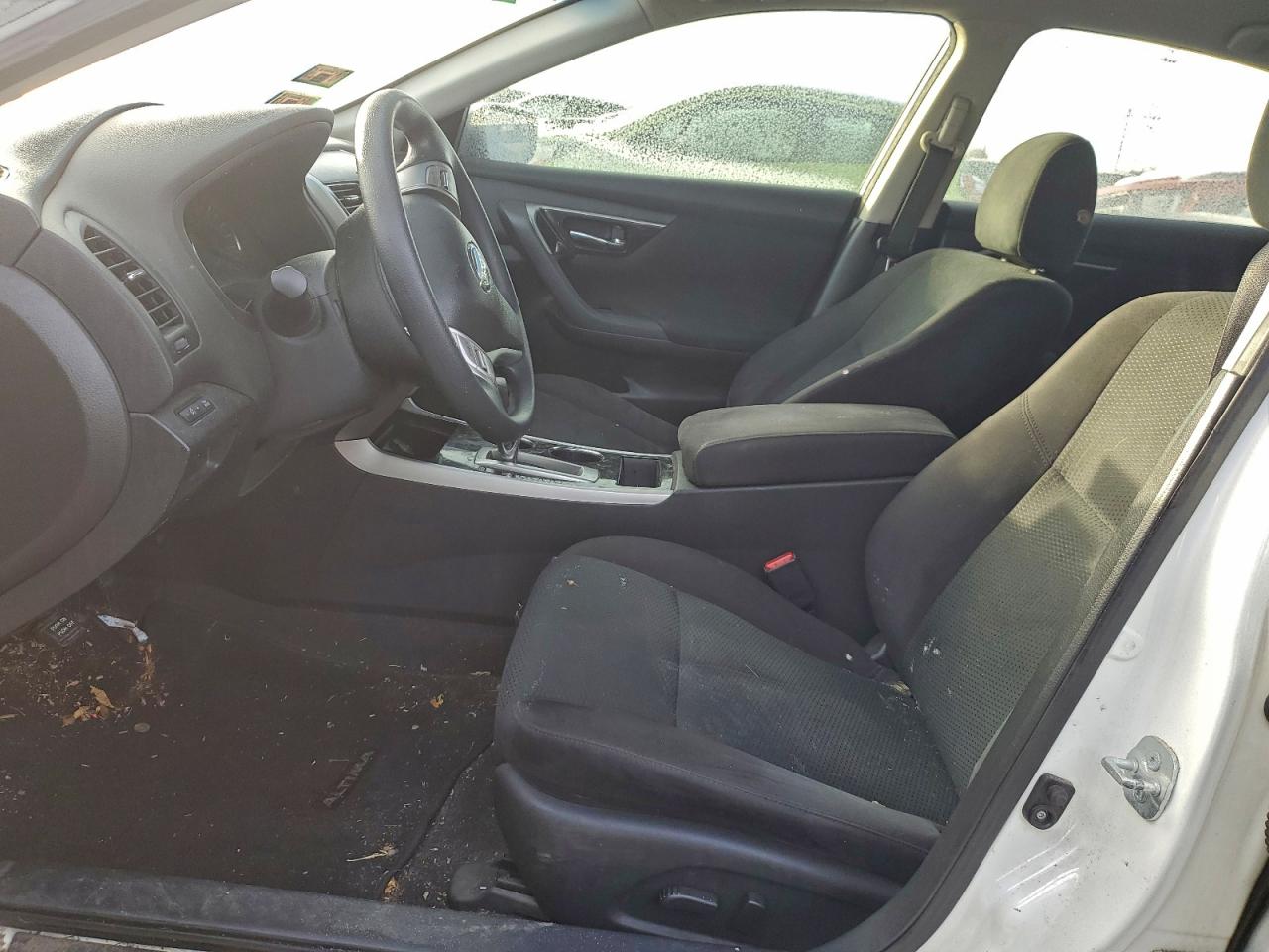 Nissan Altima 2.5 Image 6