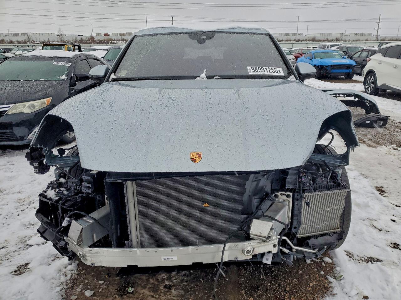 Porsche Cayenne Image 4