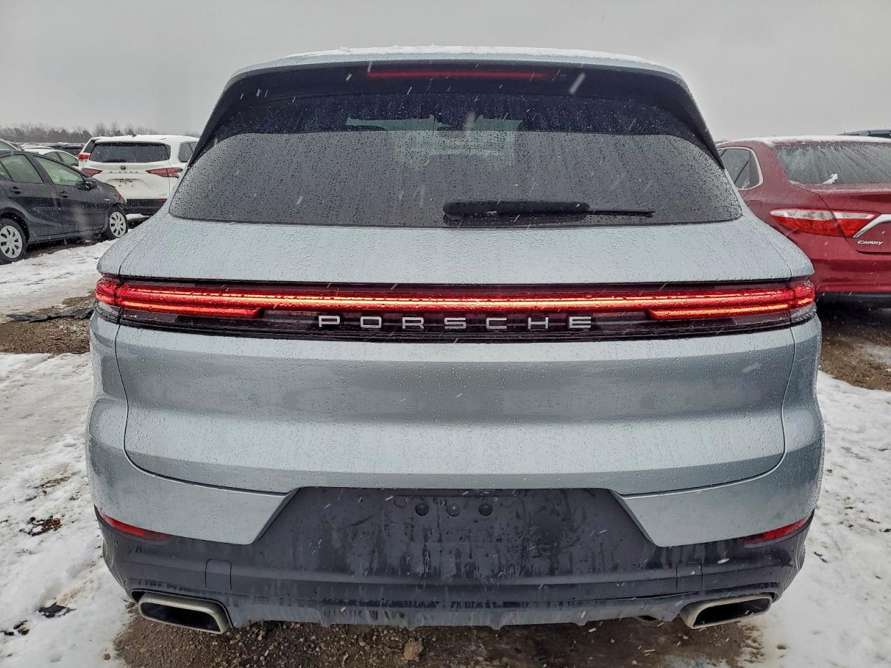 Porsche Cayenne Image 12