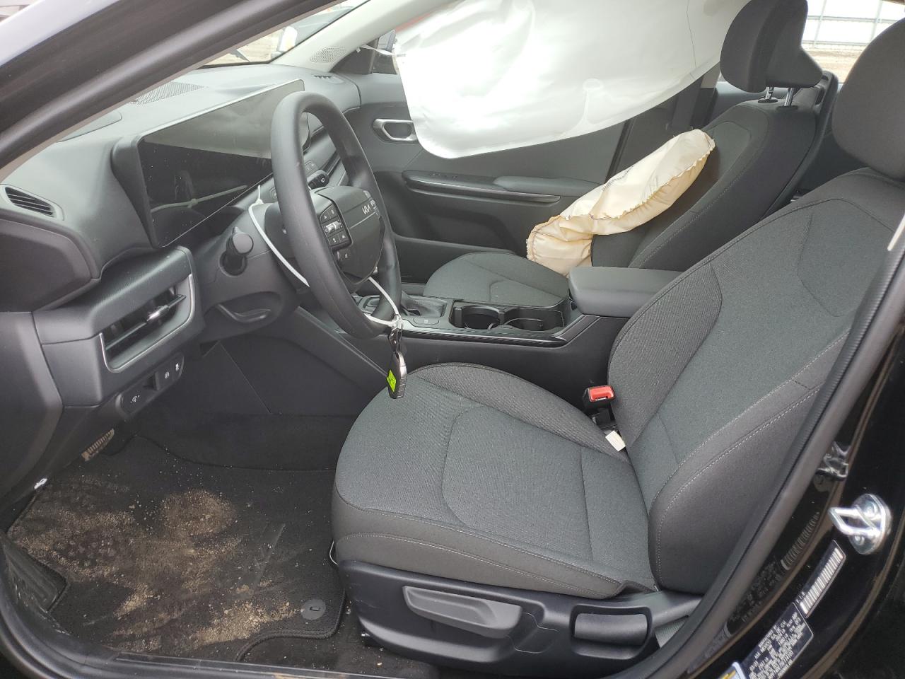 Kia K4 Lx Lx Image 7