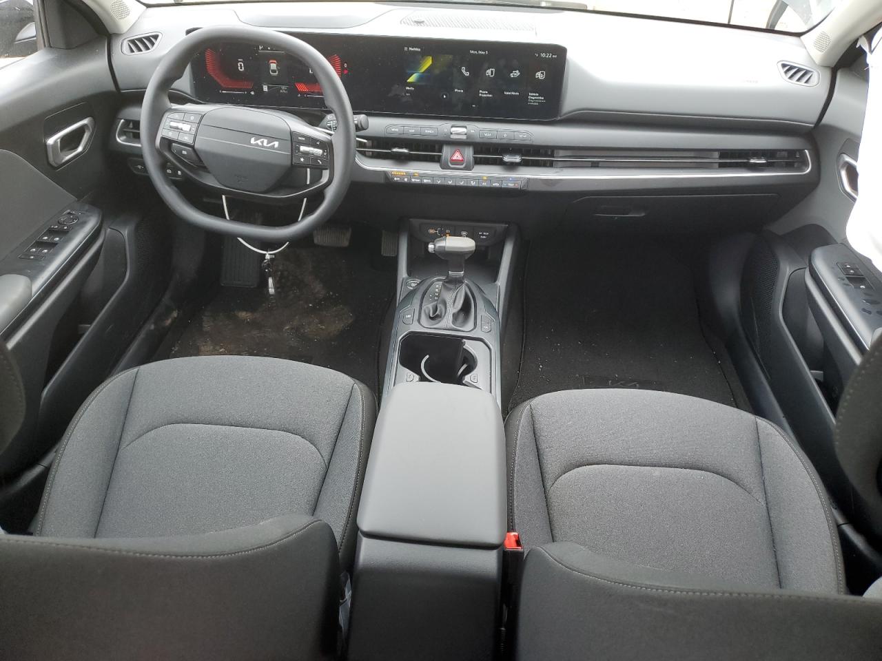 Kia K4 Lx Lx Image 5