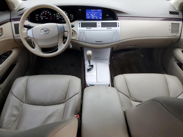 Toyota Avalon Xl Image 3