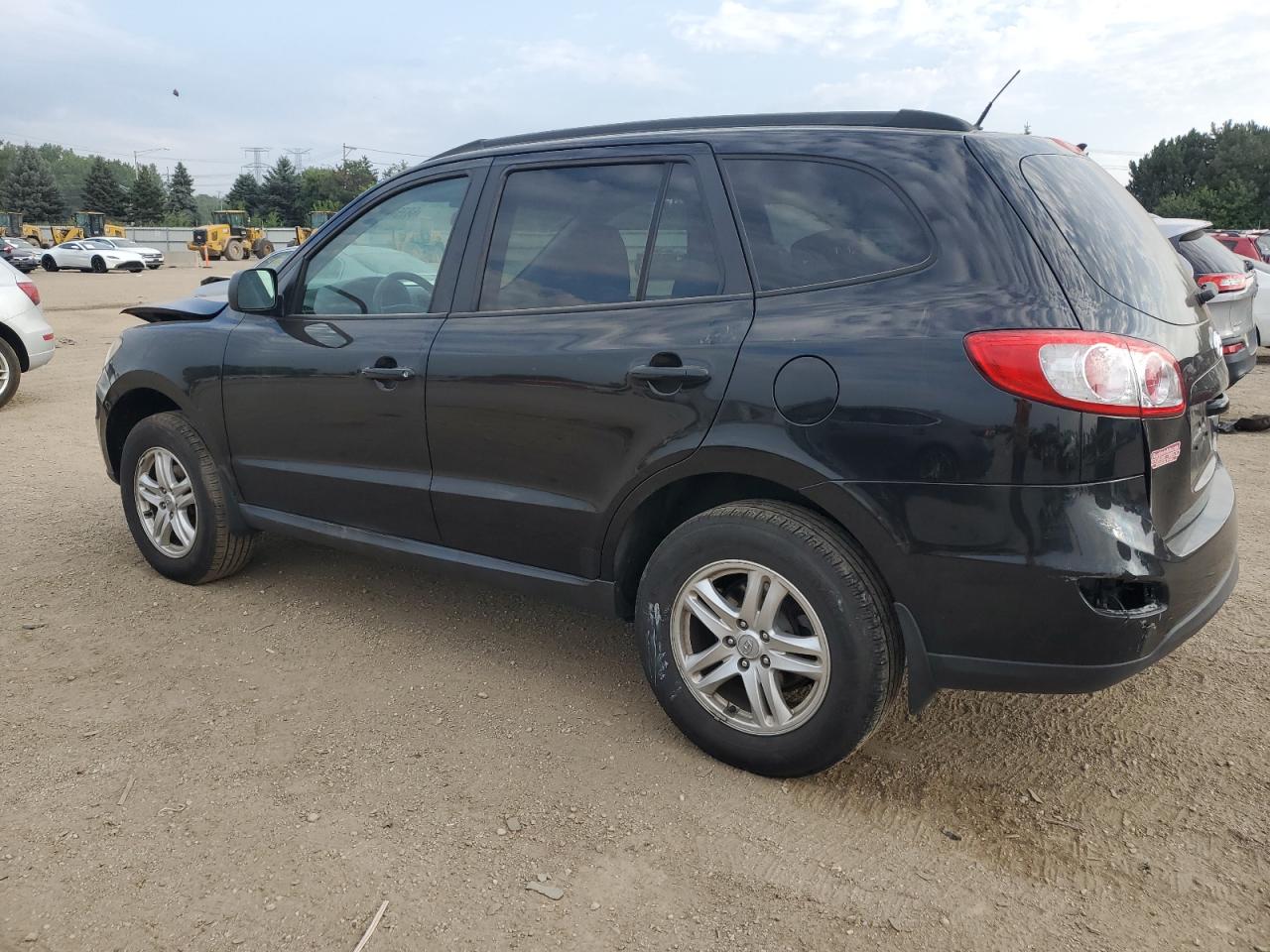 Hyundai SANTA FE Gls Image 9