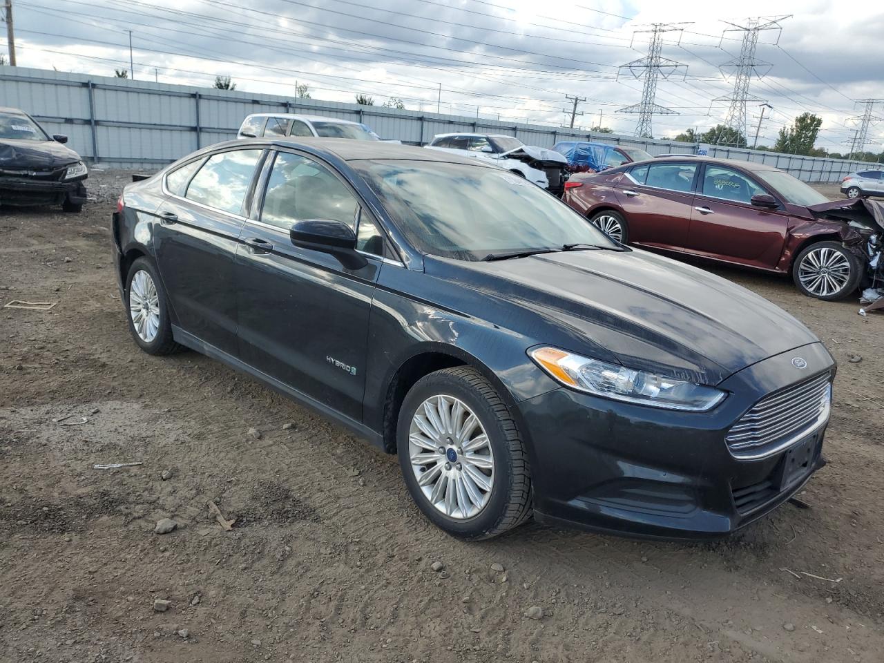 Ford Fusion S Hybrid Image 10