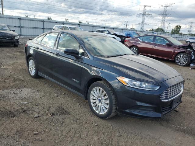 Ford Fusion S Hybrid Image 10