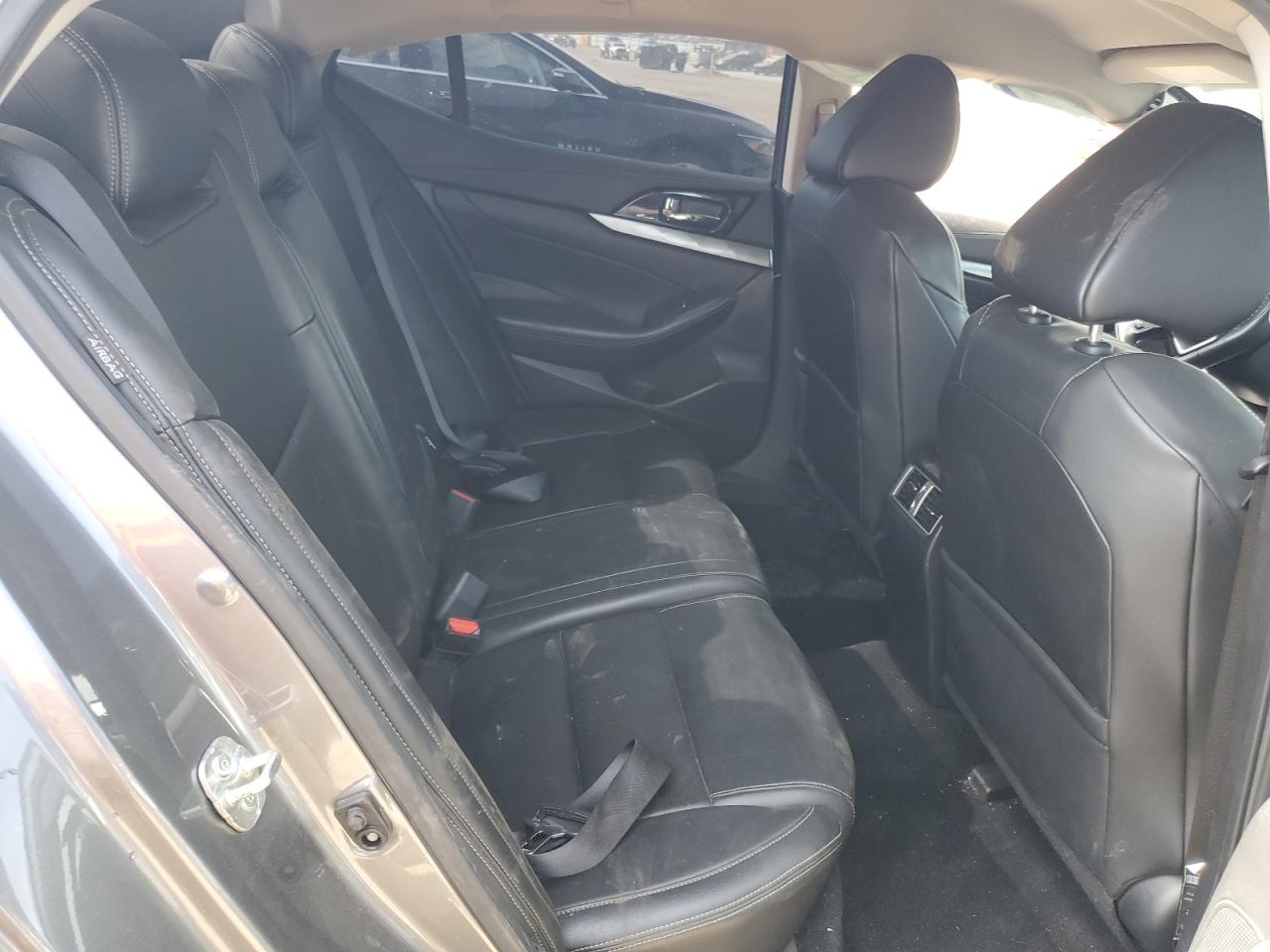 Nissan Maxima Sv Image 10