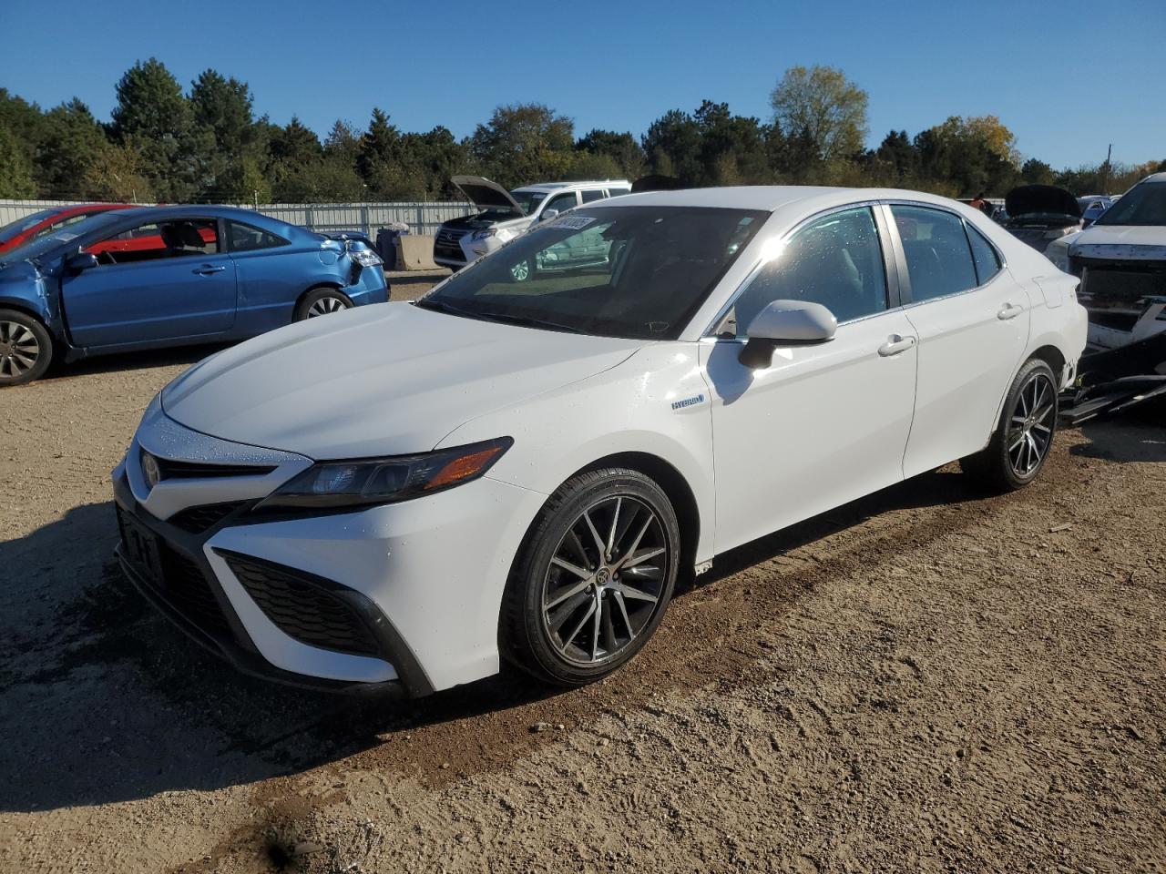 Toyota Camry Se Image 1