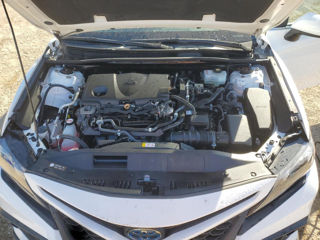 Toyota Camry Se Image 12