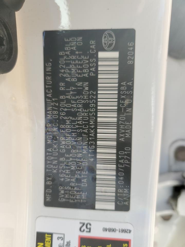 Toyota Camry Se Image 8