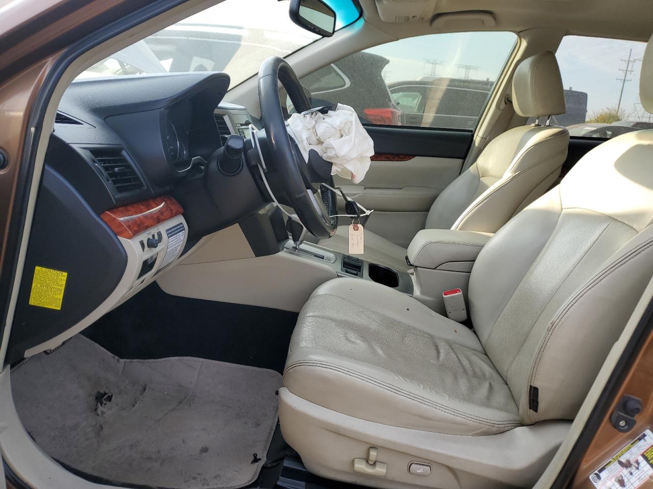 Subaru Outback 2.5i Limited Image 4