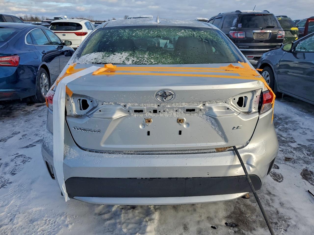 Toyota Corolla Le Image 2