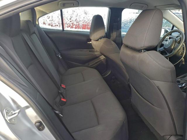 Toyota Corolla Le Image 9