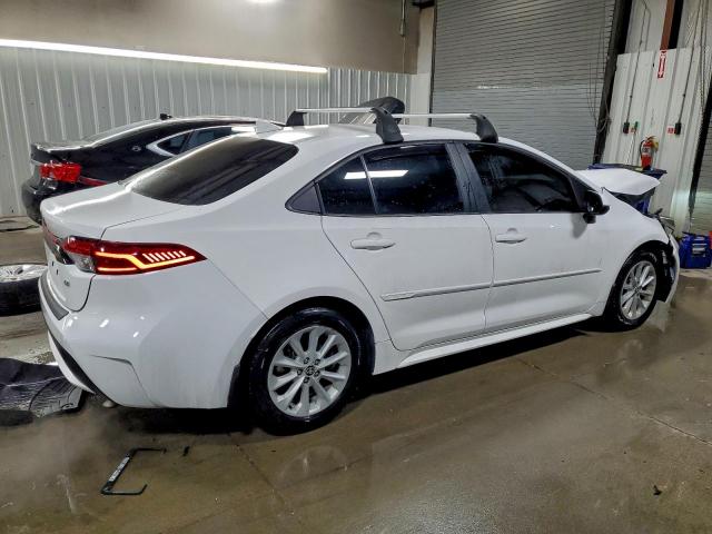 Toyota Corolla Le Image 3