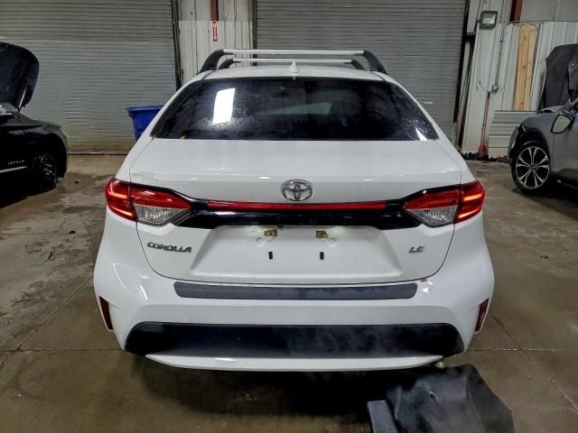 Toyota Corolla Le Image 5