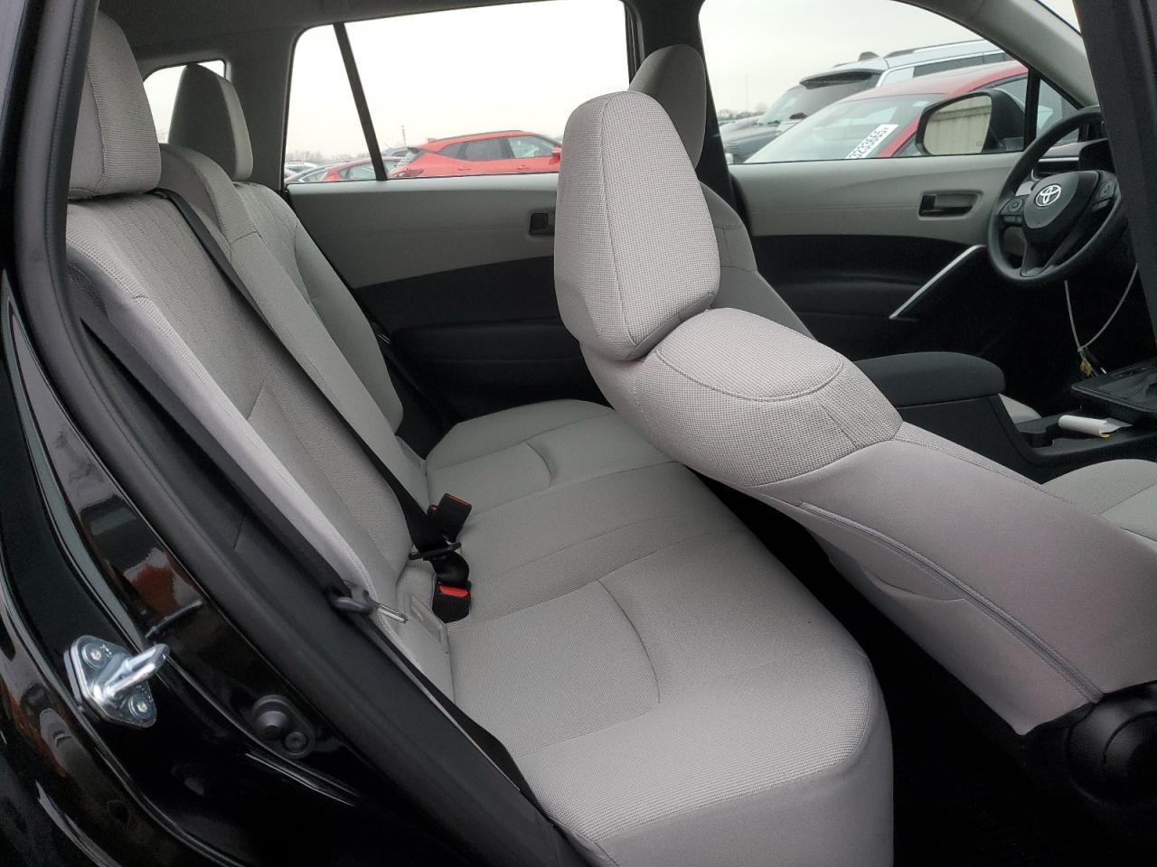 Toyota Corolla L Image 5