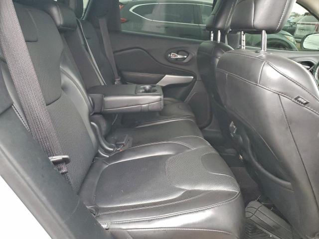 Jeep Cherokee Overland Image 12