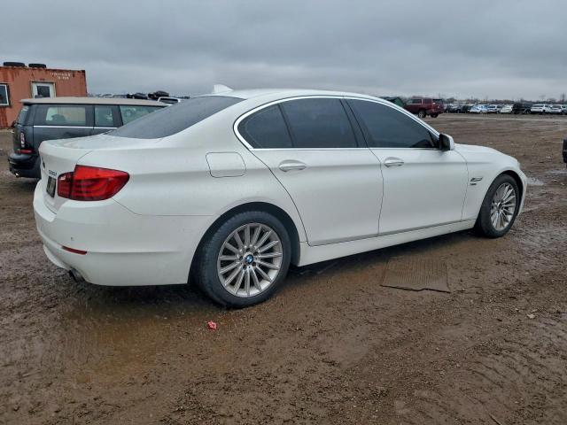 BMW 5 Series Xi Image 11