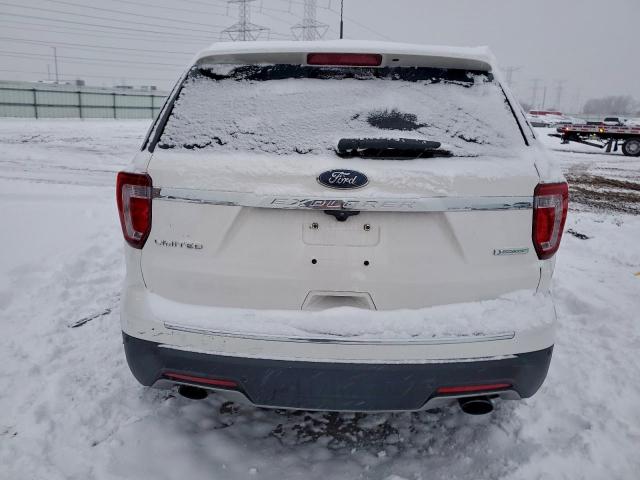 Ford Explorer Limited Image 4