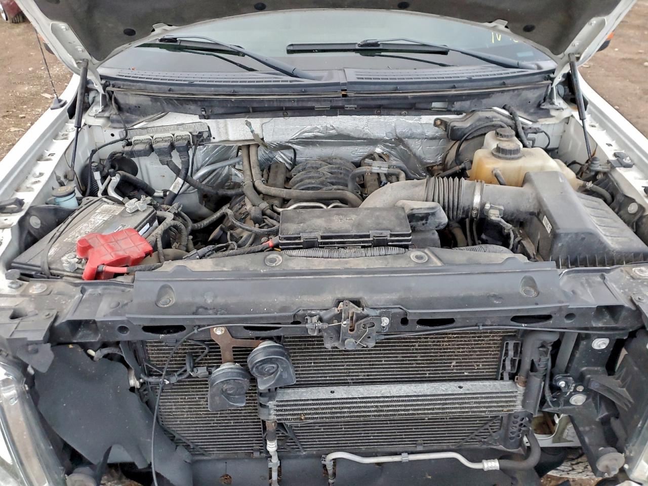 Ford F-150 Supercrew Image 5