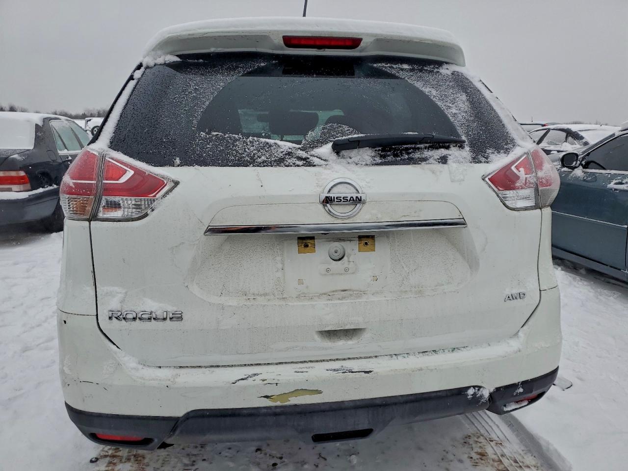 Nissan Rogue S Image 9