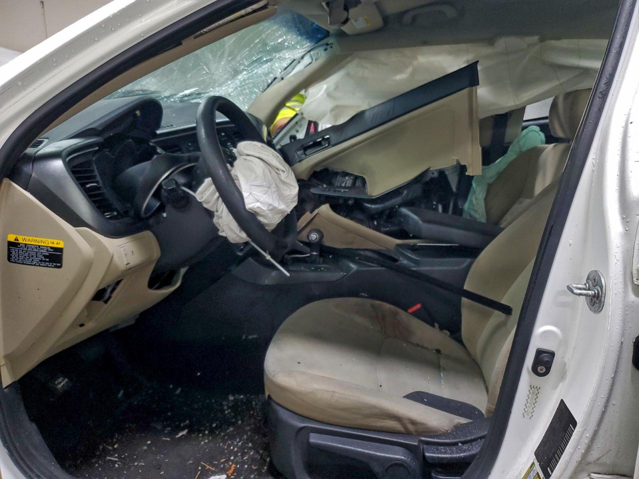 Kia Optima Lx Image 3