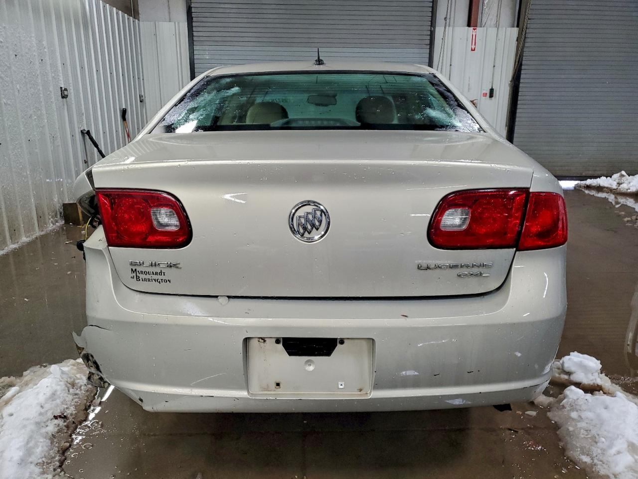 Buick Lucerne Cxl Image 2