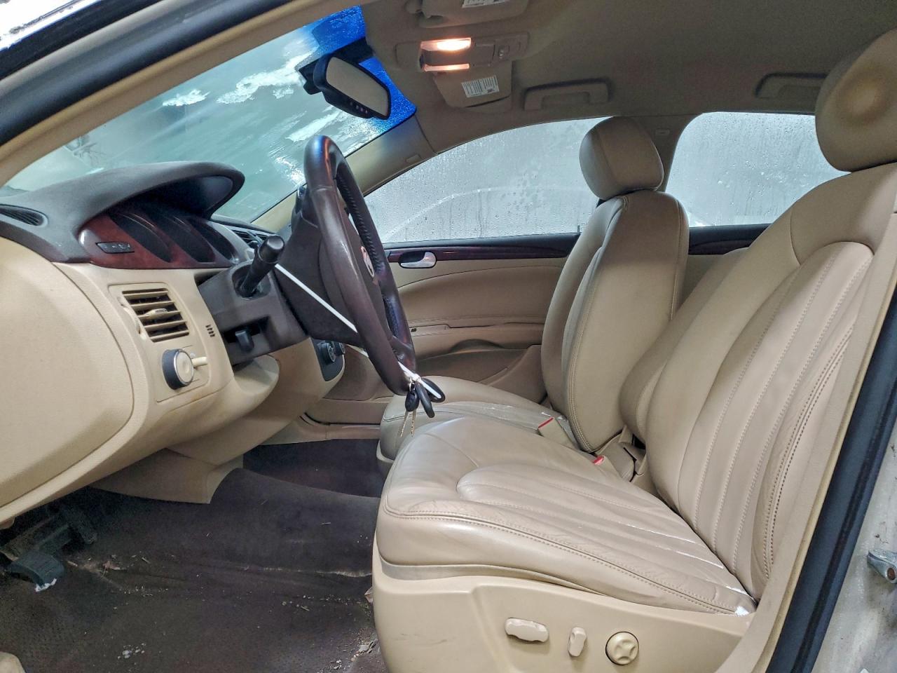 Buick Lucerne Cxl Image 7