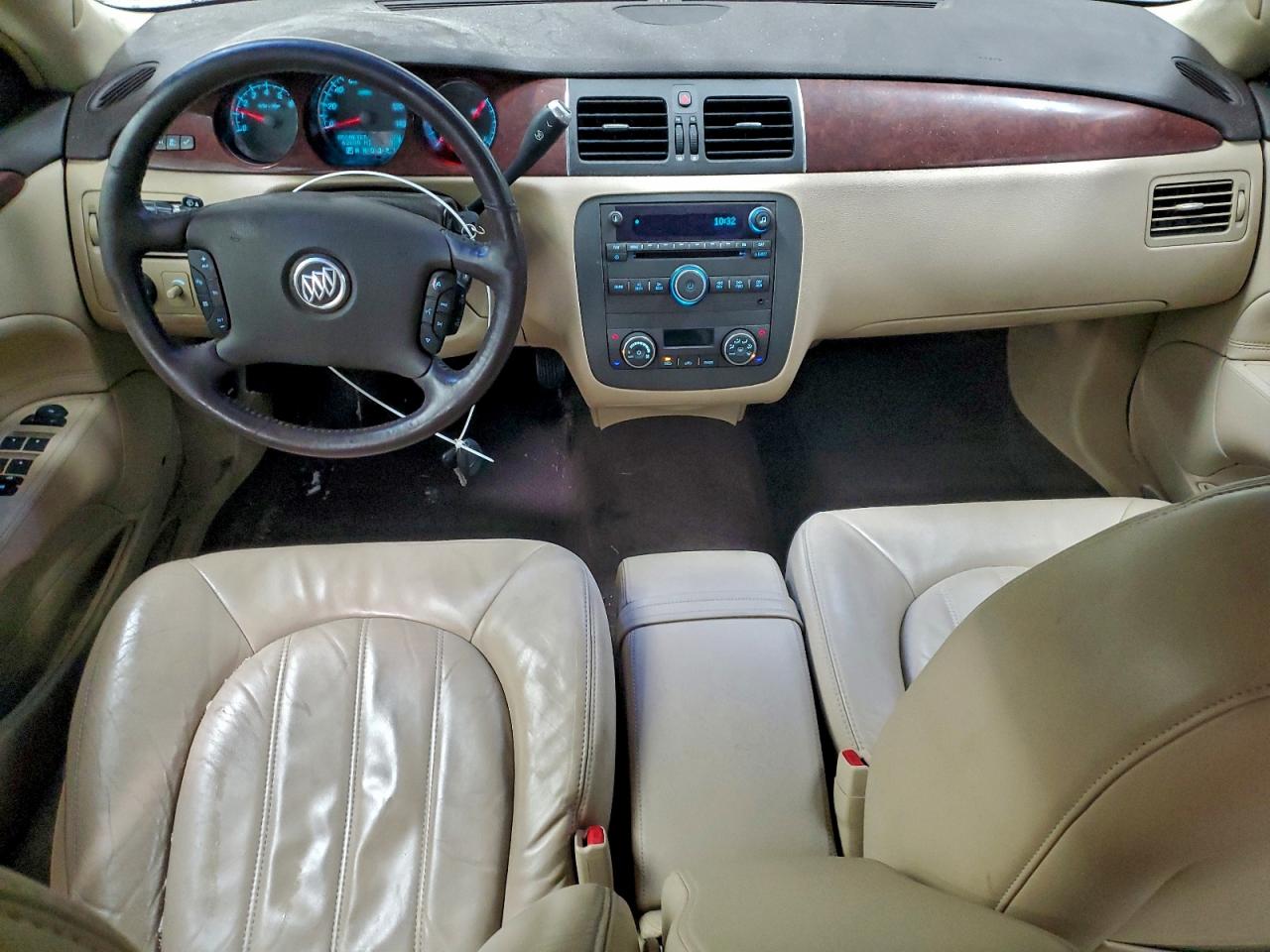 Buick Lucerne Cxl Image 10