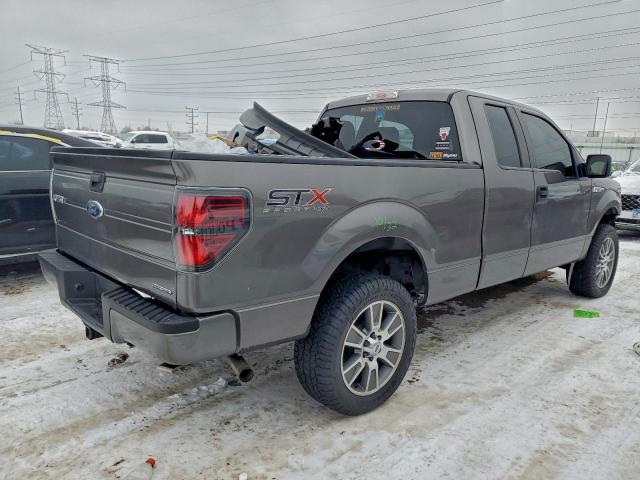 Ford F-150 Super Cab Image 11